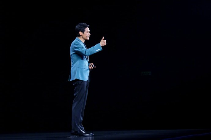 Leijun, Founder of Xiaomi, using his charisma to harness the influence in China Auto Market.